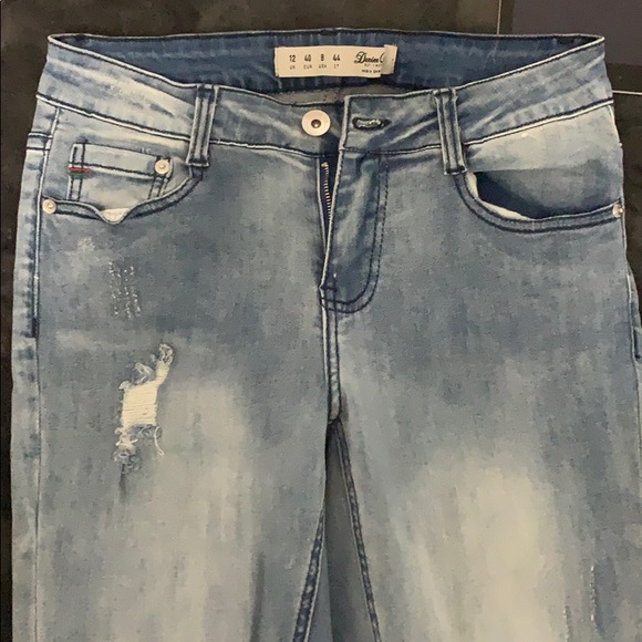 Jeans - Picture 2 of 4